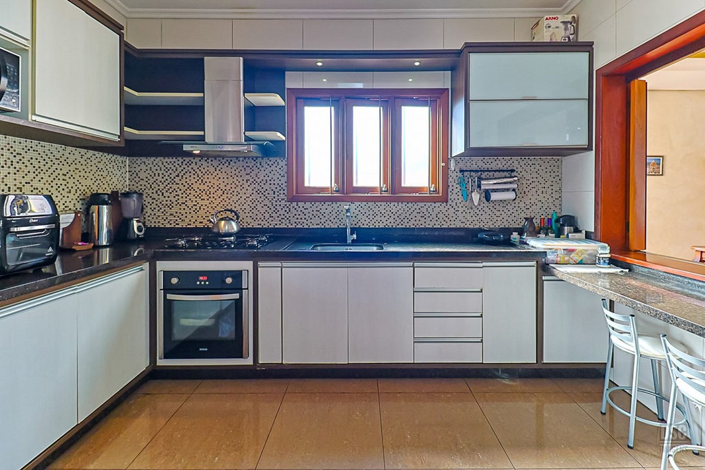 Casa para venda no bairro Jardim Planalto em Porto Alegre