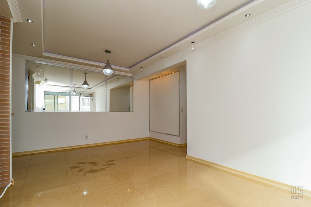Apartamento para venda no bairro Passo da Areia em Porto Alegre