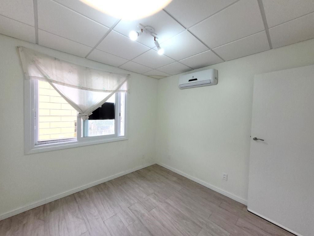 Apartamento para venda no bairro Jardim do Salso em Porto Alegre