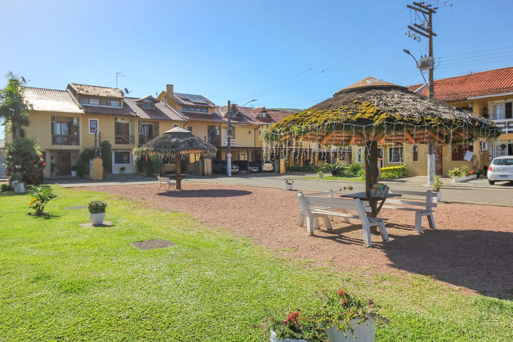 Casa para venda no bairro Hípica em Porto Alegre
