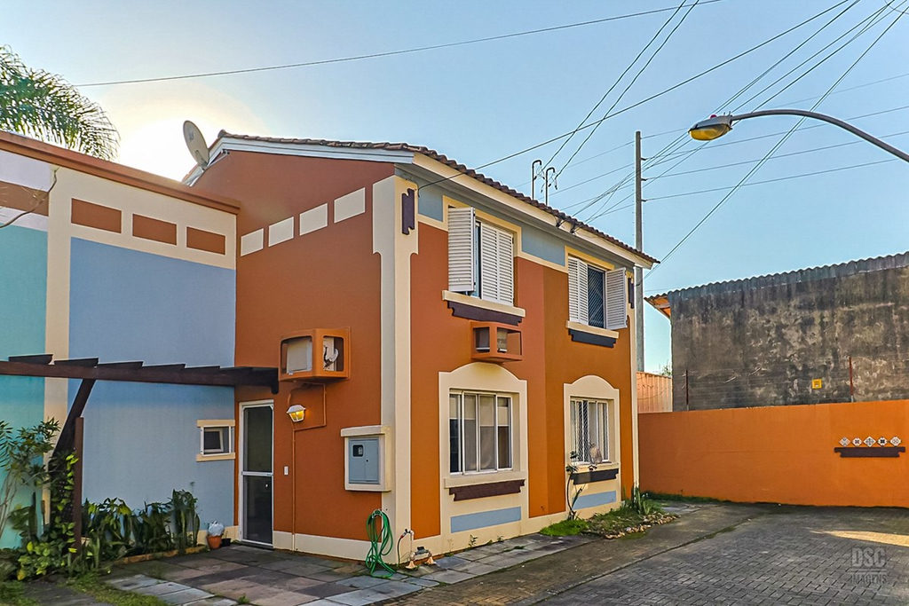 Casa em Condomínio para venda no bairro Jardim Itu em Porto Alegre