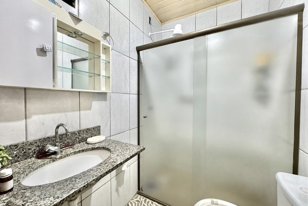 Casa para venda no bairro Igara em Canoas