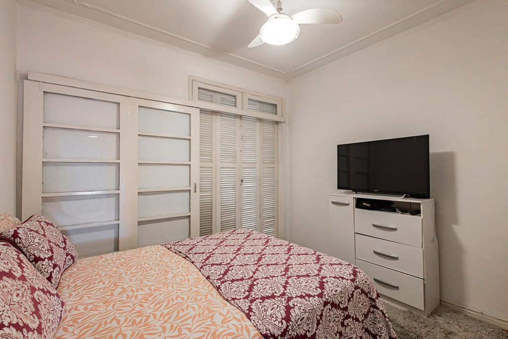 Apartamento para venda no bairro São João em Porto Alegre