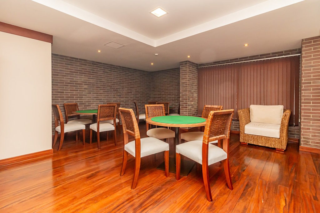 Apartamento para venda no bairro Passo da Areia em Porto Alegre