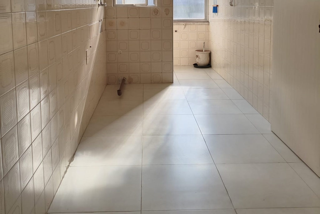 Apartamento para venda no bairro Vila Ipiranga em Porto Alegre