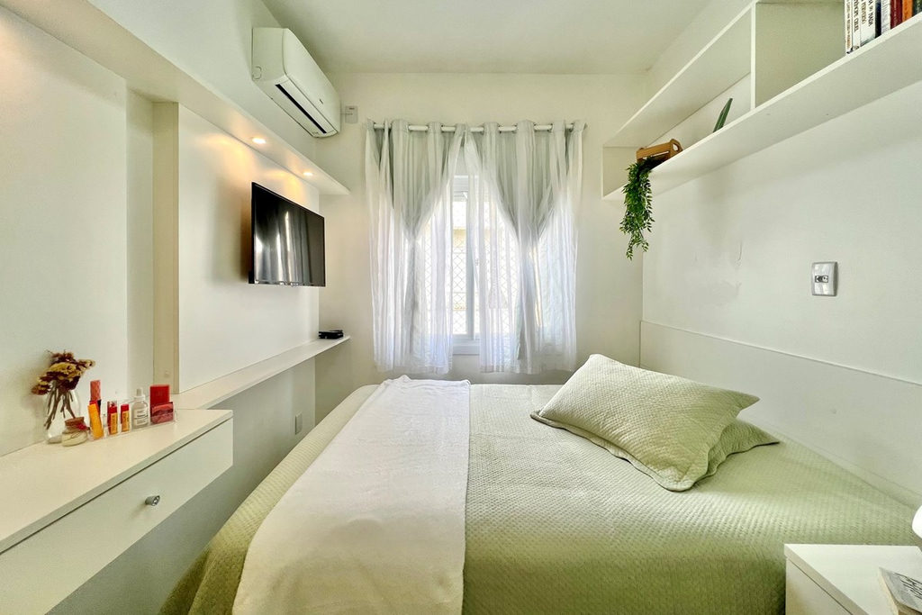 Casa para venda no bairro Igara em Canoas