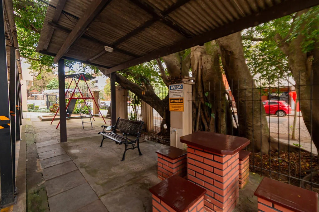Cobertura Duplex para venda no bairro Cristal em Porto Alegre