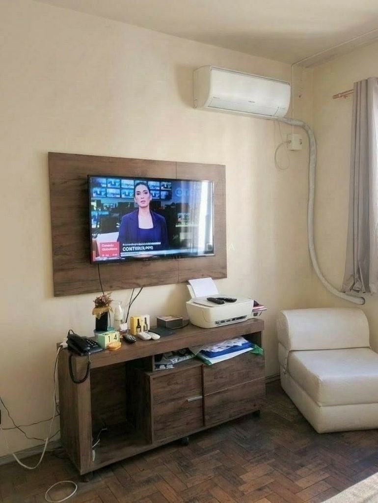 Apartamento para venda no bairro Centro Histórico em Porto Alegre