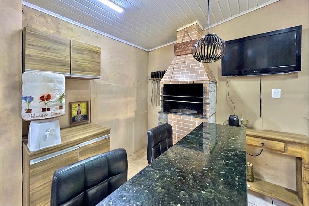 Casa para venda no bairro Estância Velha em Canoas