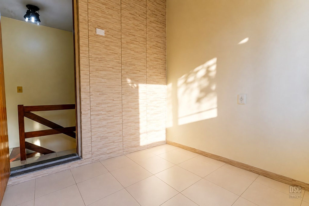 Casa em Condomínio para venda no bairro Jardim Itu em Porto Alegre