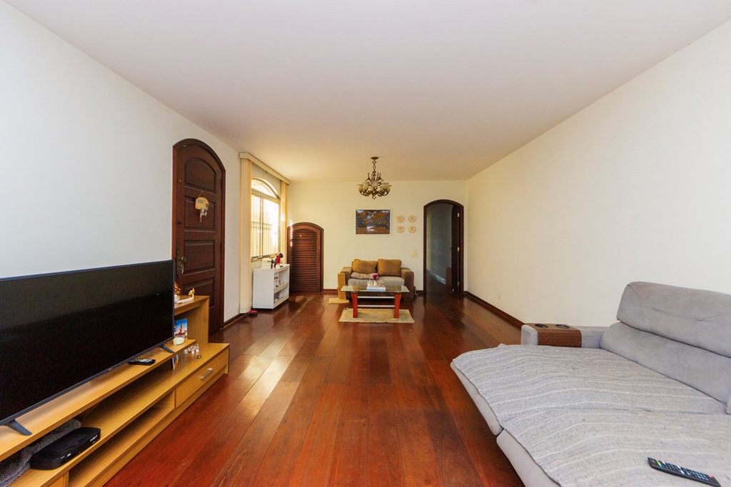 Casa de 4 quartos, 336m² no bairro Chácara Santo Antônio (Zona Sul), em São Paulo | Eu Corretor