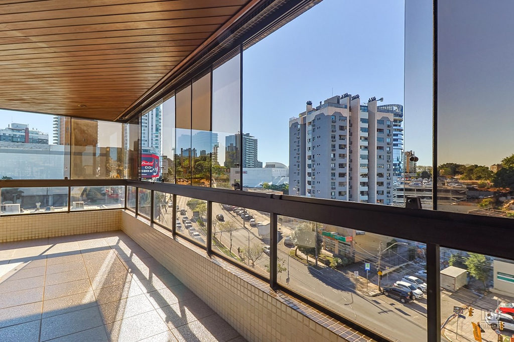 Cobertura Duplex para venda no bairro Petrópolis em Porto Alegre