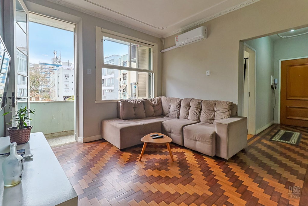 Apartamento para venda no bairro Petrópolis em Porto Alegre