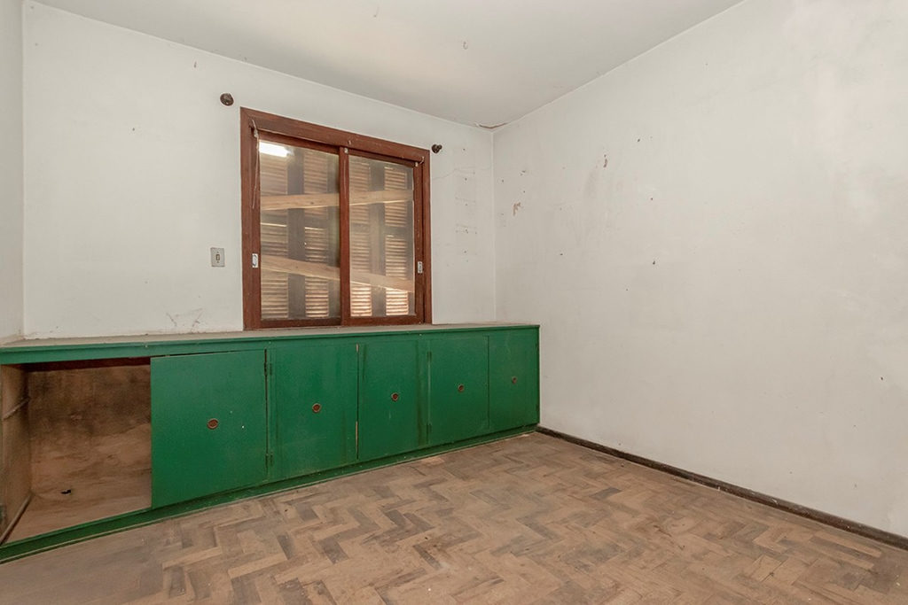 Casa para venda no bairro Floresta em Porto Alegre