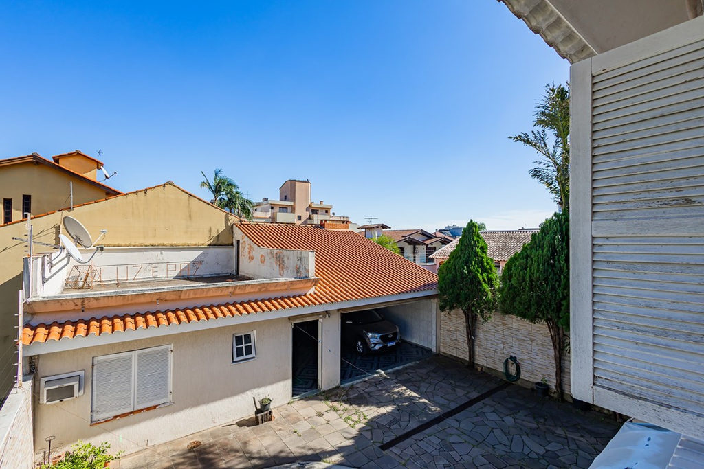 Casa para venda no bairro Jardim Planalto em Porto Alegre