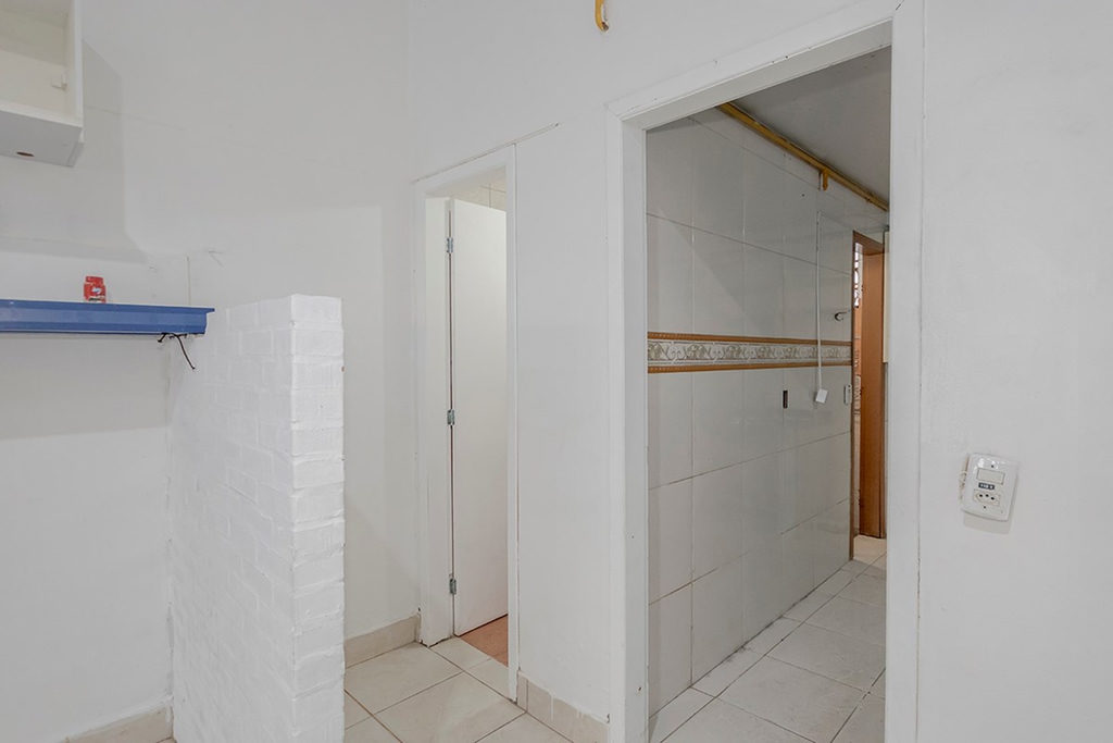Loja para venda no bairro Humaitá em Porto Alegre