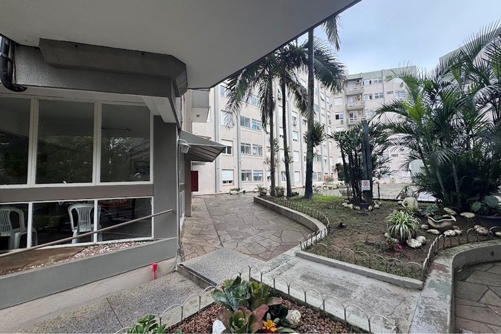 Apartamento para venda no bairro Jardim Lindóia em Porto Alegre