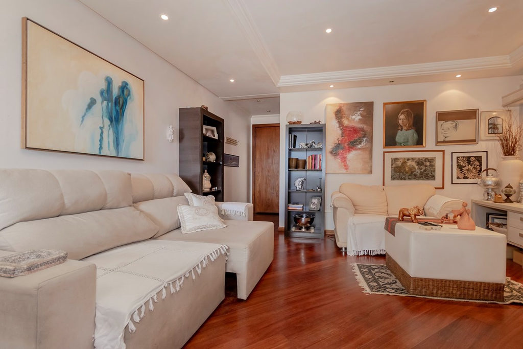Apartamento para venda no bairro Chácara das Pedras em Porto Alegre