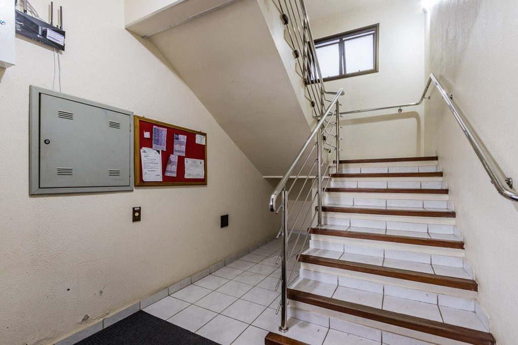 Apartamento para venda no bairro Nonoai em Porto Alegre