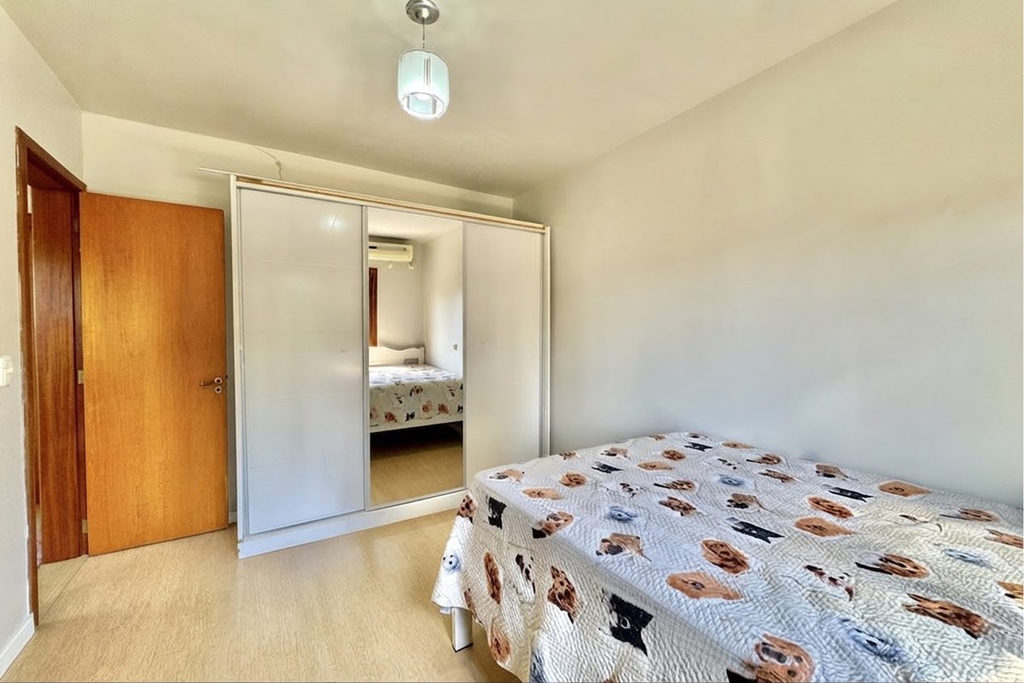 Casa para venda no bairro Nossa Senhora das Graças em Canoas