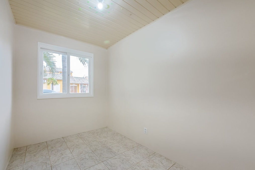 Casa em Condomínio para venda no bairro Rio Branco em Canoas