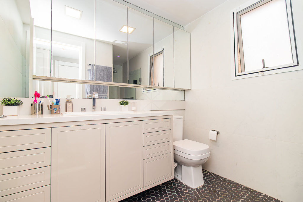 Apartamento para venda no bairro Central Parque em Porto Alegre