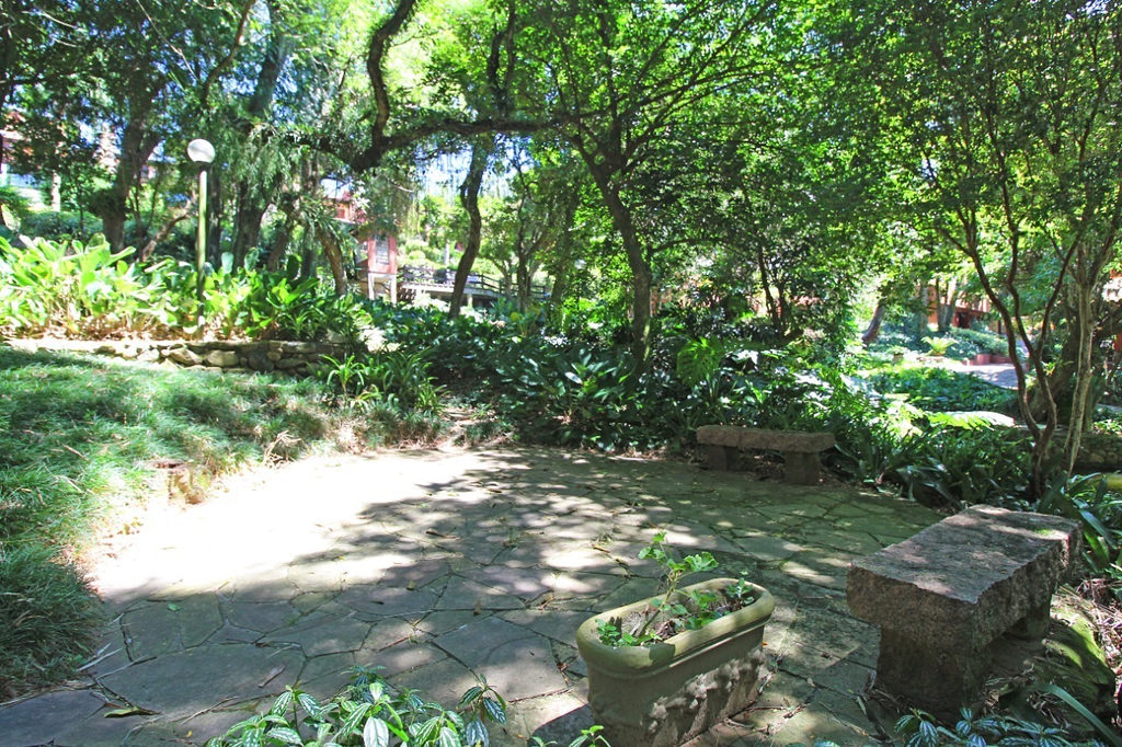 Casa em Condomínio para venda no bairro Santa Tereza em Porto Alegre