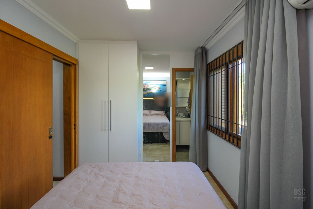 Casa para venda no bairro Hípica em Porto Alegre