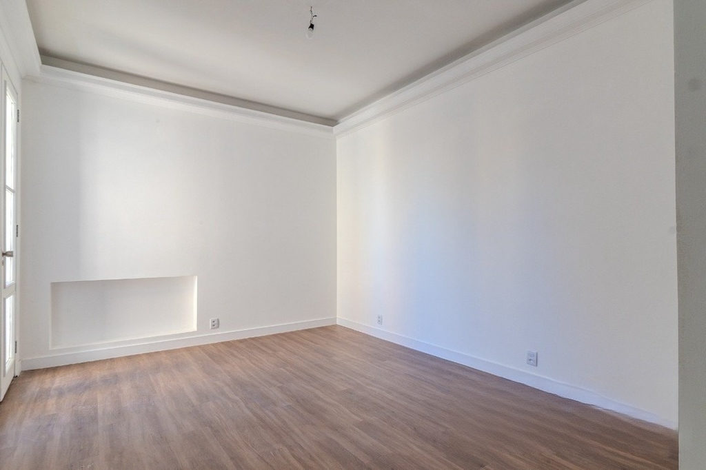 Apartamento para venda no bairro Centro Histórico em Porto Alegre