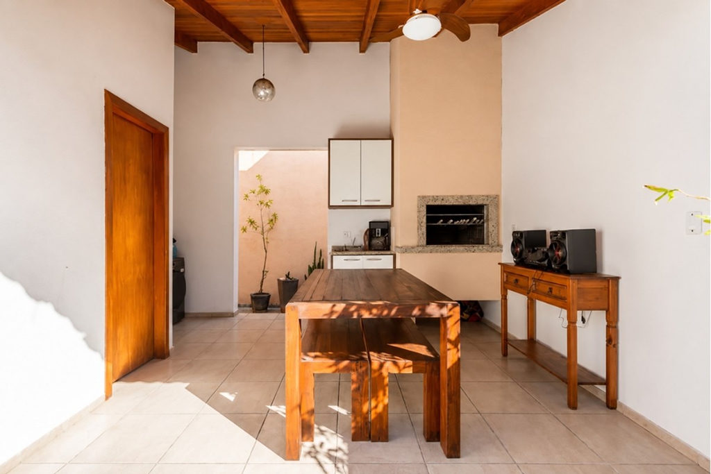 Casa para venda no bairro Jardim Sabará em Porto Alegre