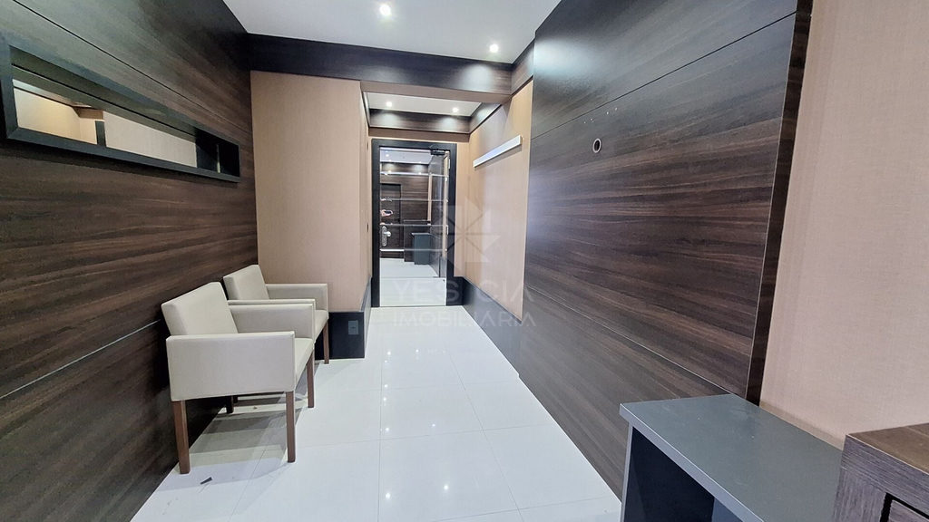 Sala para venda no bairro Praia de Belas em Porto Alegre