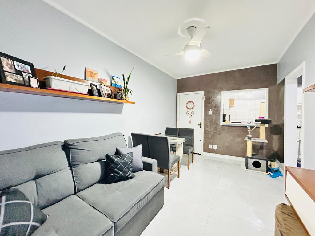 Apartamento para venda no bairro Medianeira em Porto Alegre