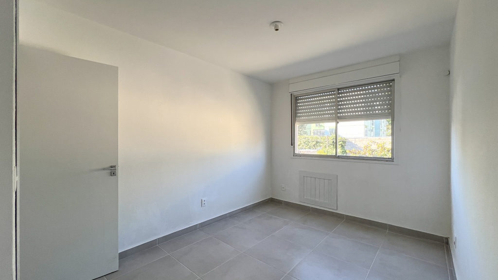 Apartamento para venda no bairro Camaquã em Porto Alegre