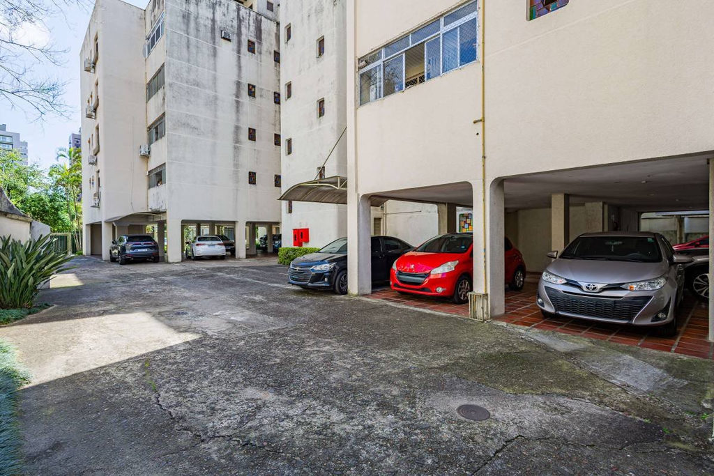 Apartamento para venda no bairro Auxiliadora em Porto Alegre