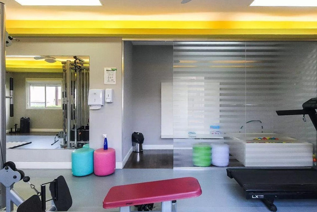 Apartamento para venda no bairro Humaitá em Porto Alegre