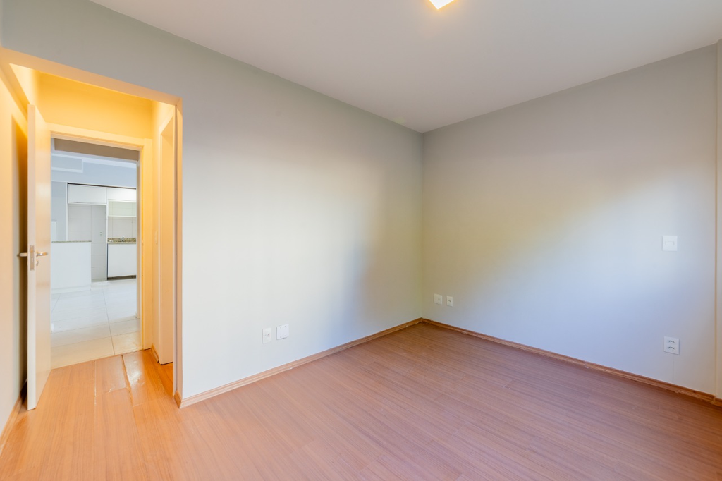 Apartamento para venda no bairro Partenon em Porto Alegre