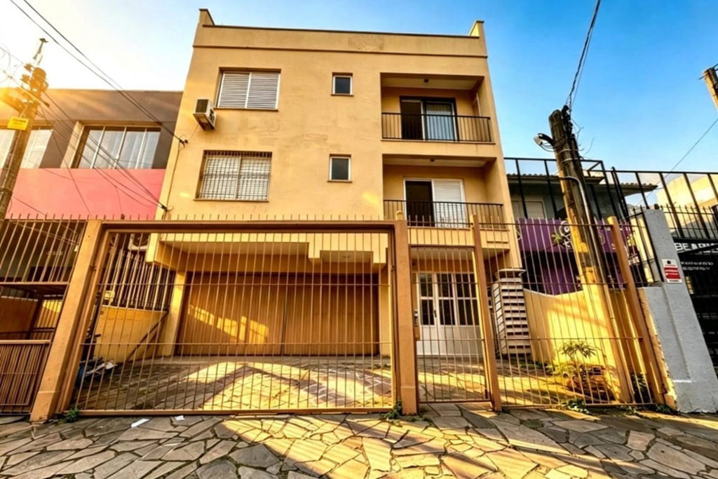 Apartamento para venda no bairro Passo da Areia em Porto Alegre