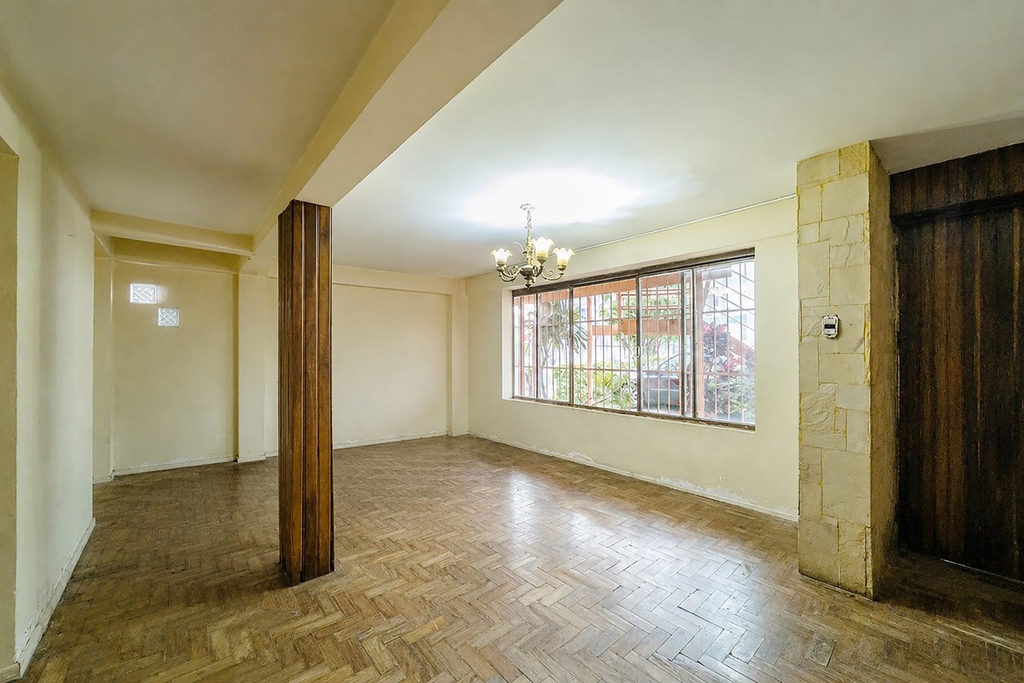 Casa para venda no bairro Centro em Canoas
