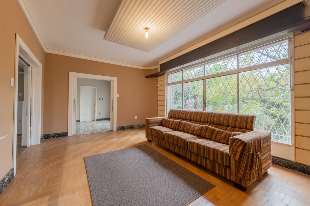 Casa para venda no bairro Moinhos de Vento em Porto Alegre