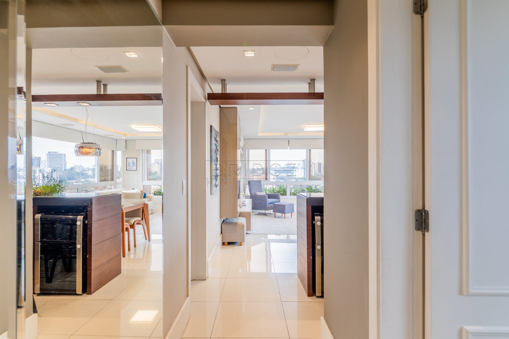 Apartamento para venda no bairro Boa Vista em Porto Alegre