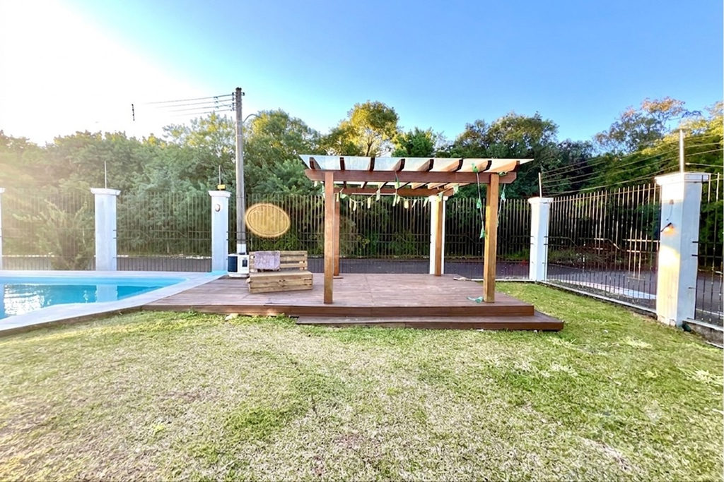 Casa para venda no bairro Estância Velha em Canoas