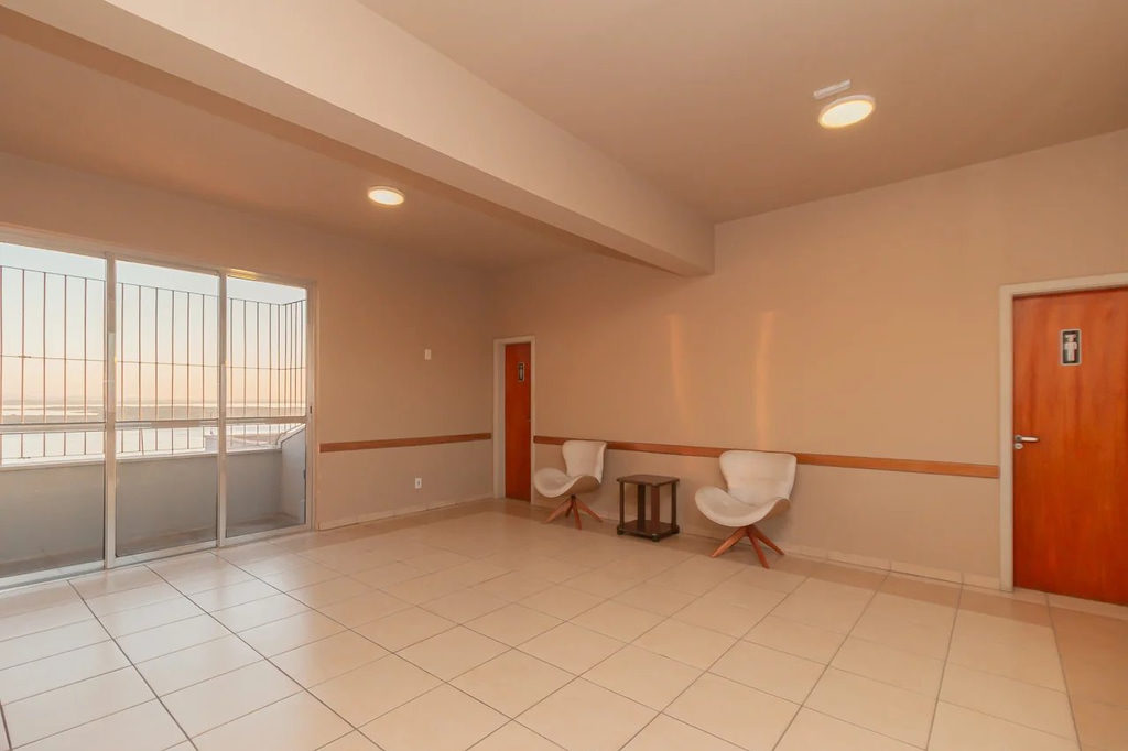 Apartamento para venda no bairro Centro Histórico em Porto Alegre