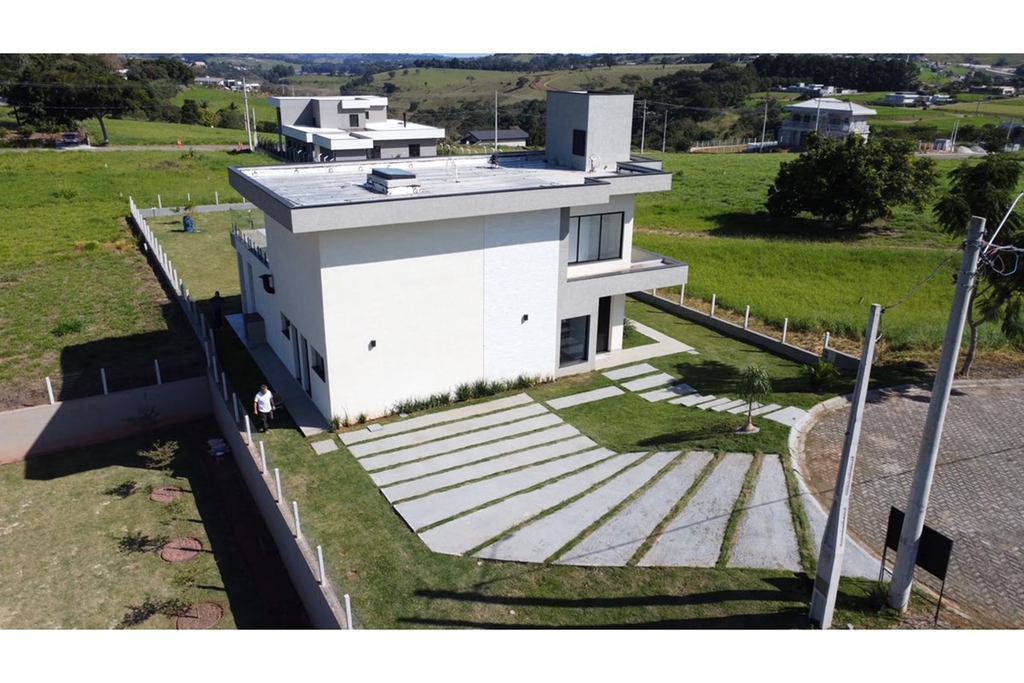 Casa de Condomínio de 3 quartos, 202m² no bairro Centro, em Joanópolis | Eu Corretor