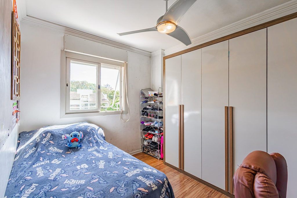 Apartamento para venda no bairro Passo da Areia em Porto Alegre