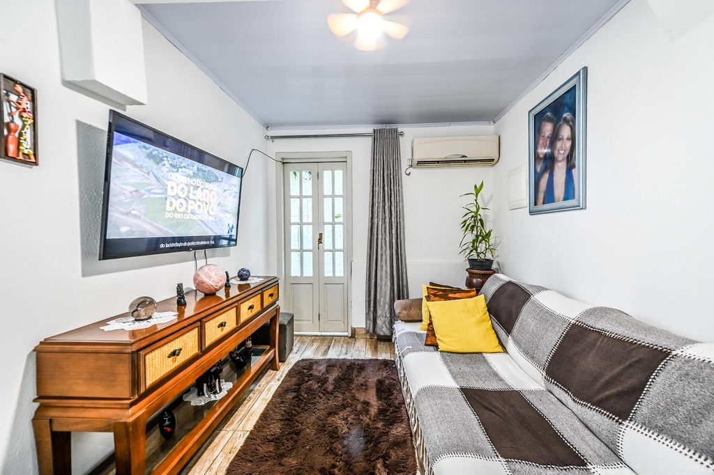 Casa para venda no bairro Menino Deus em Porto Alegre