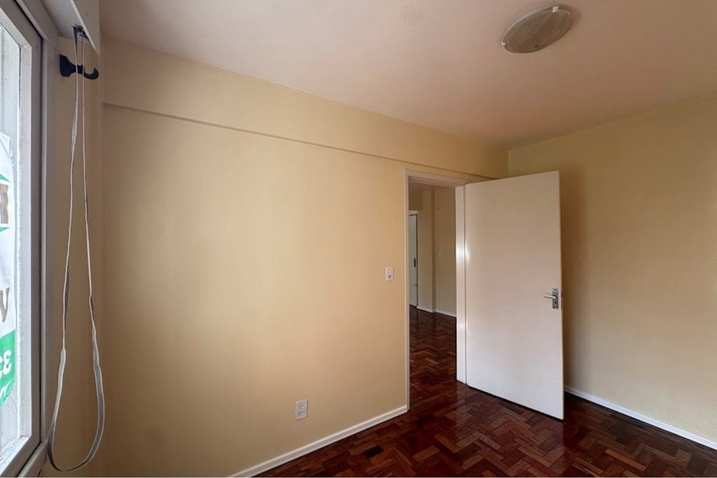 Apartamento para venda no bairro Jardim Lindóia em Porto Alegre