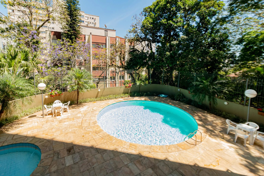 Apartamento para venda no bairro Rio Branco em Porto Alegre