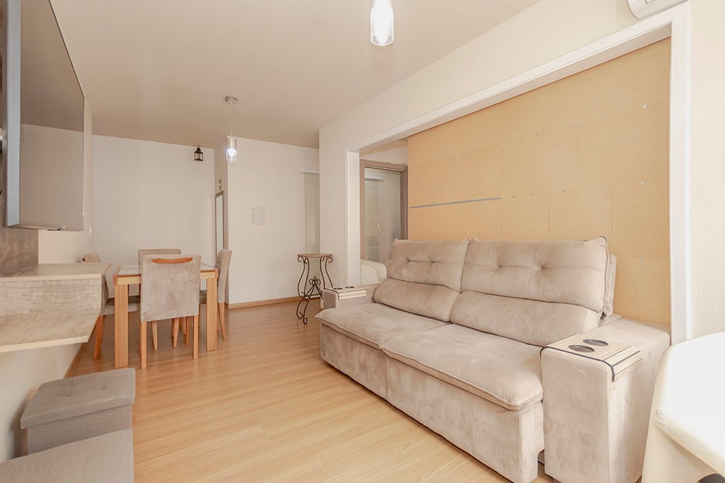 Apartamento para venda no bairro Vila Ipiranga em Porto Alegre