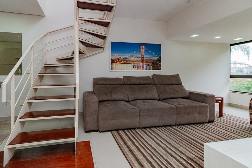 Cobertura Duplex para venda no bairro Jardim Lindóia em Porto Alegre