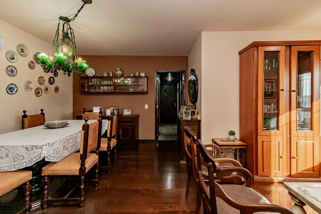 Apartamento para venda no bairro Rio Branco em Porto Alegre